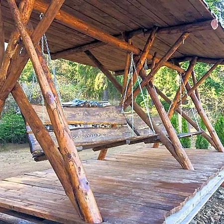 - Woodyganovce Sk Деревянный коттедж Попрад